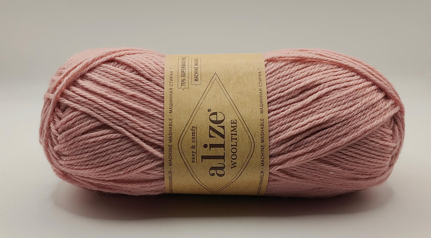 Alize Wooltime vaaleanpunainen neulelanka.