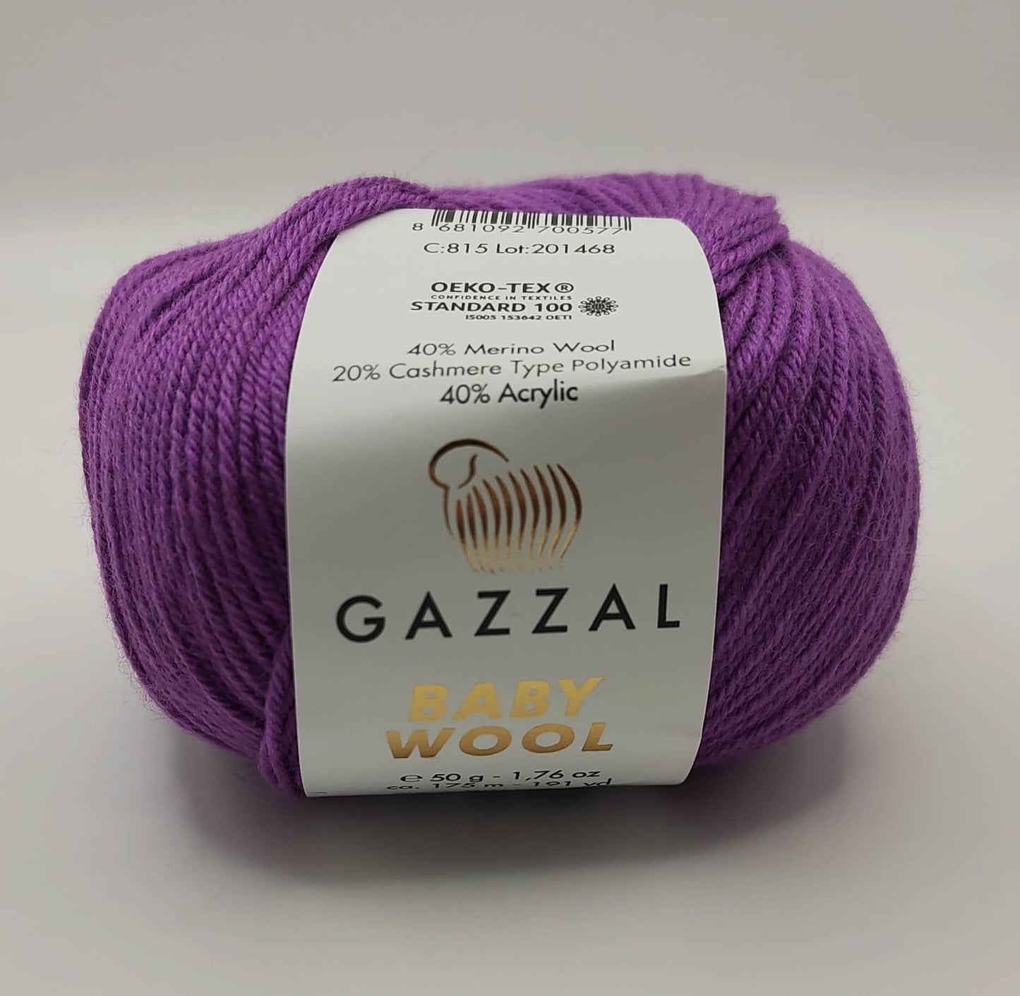 Gazzal Baby Wool violetti merinopolyamidiakryylilankakerä.