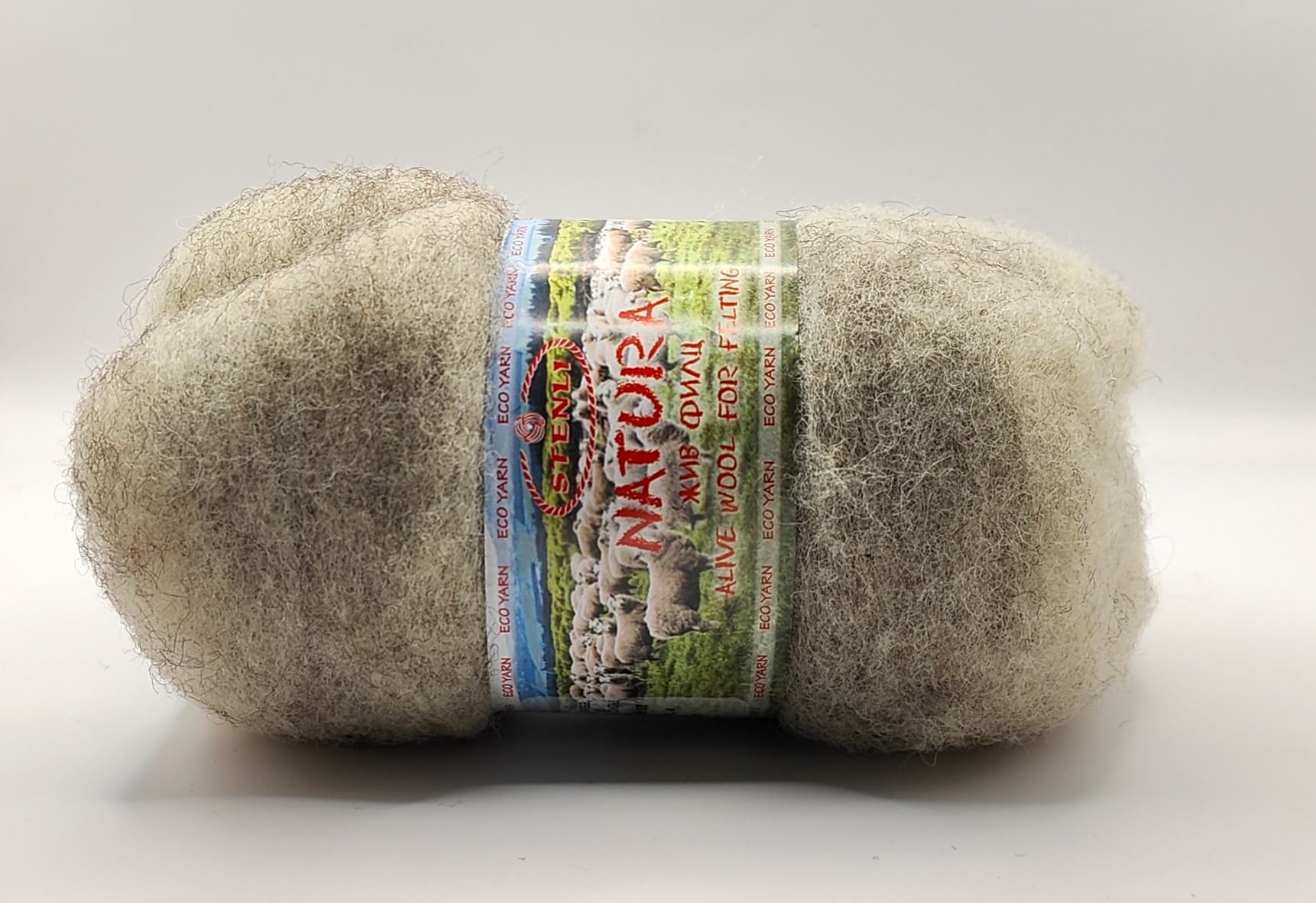 Harmaa Natura huovutusvilla.