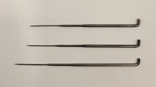 3 kappaletta huovutusneuloja paketissa.